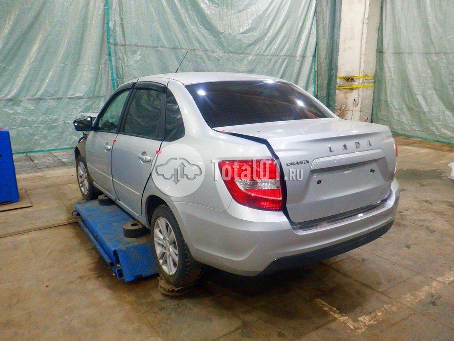 Фото ВАЗ (LADA) Granta 16