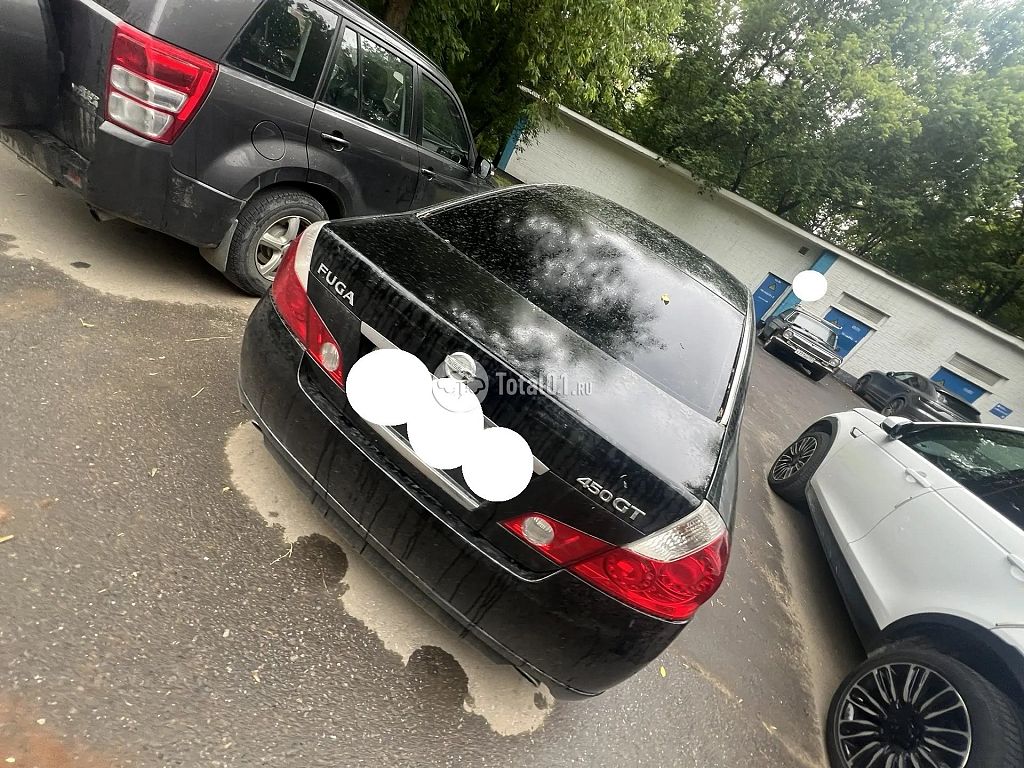 Фото Nissan Fuga 16