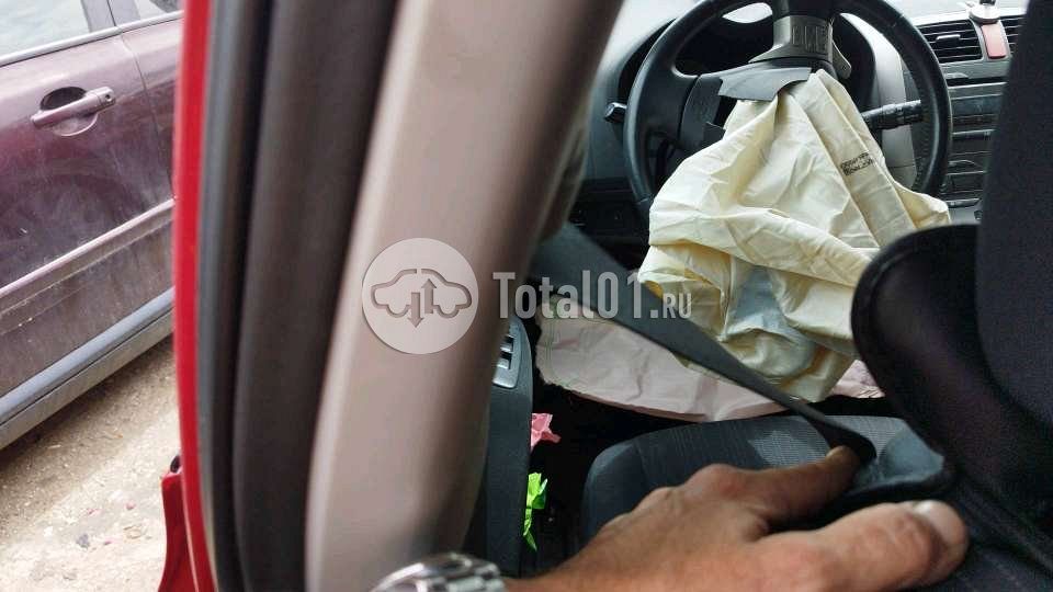 Фото Toyota Auris 32