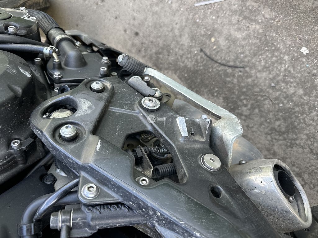 Фото Yamaha FZ-1 20
