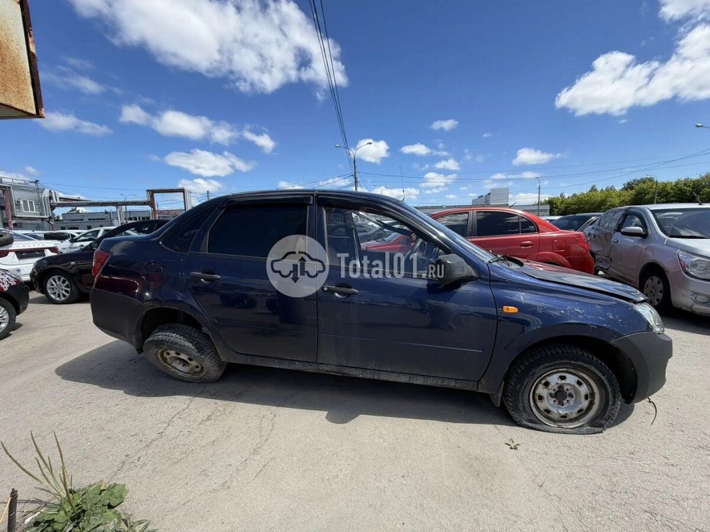 Фото ВАЗ (LADA) Granta 54