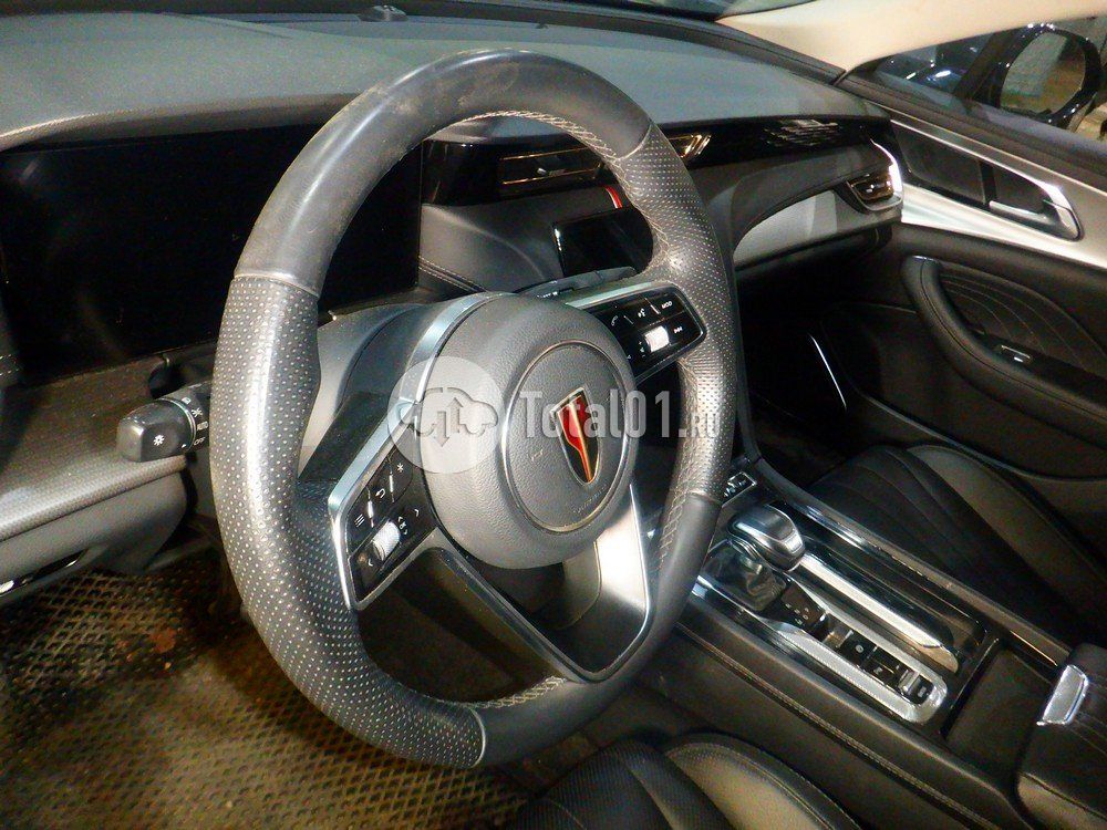 Фото FAW Hongqi H5 42