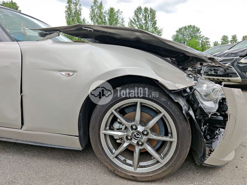 Фото Mazda Roadster 16