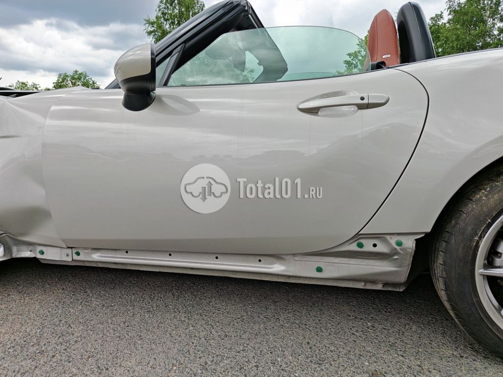 Фото Mazda Roadster 42