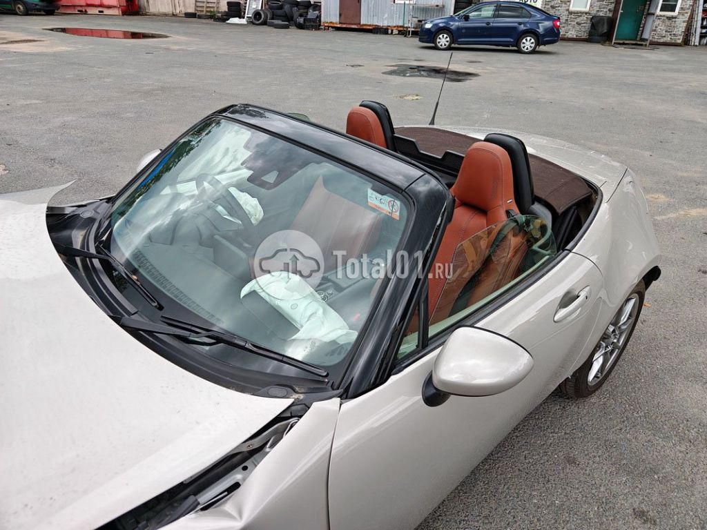 Фото Mazda Roadster 58