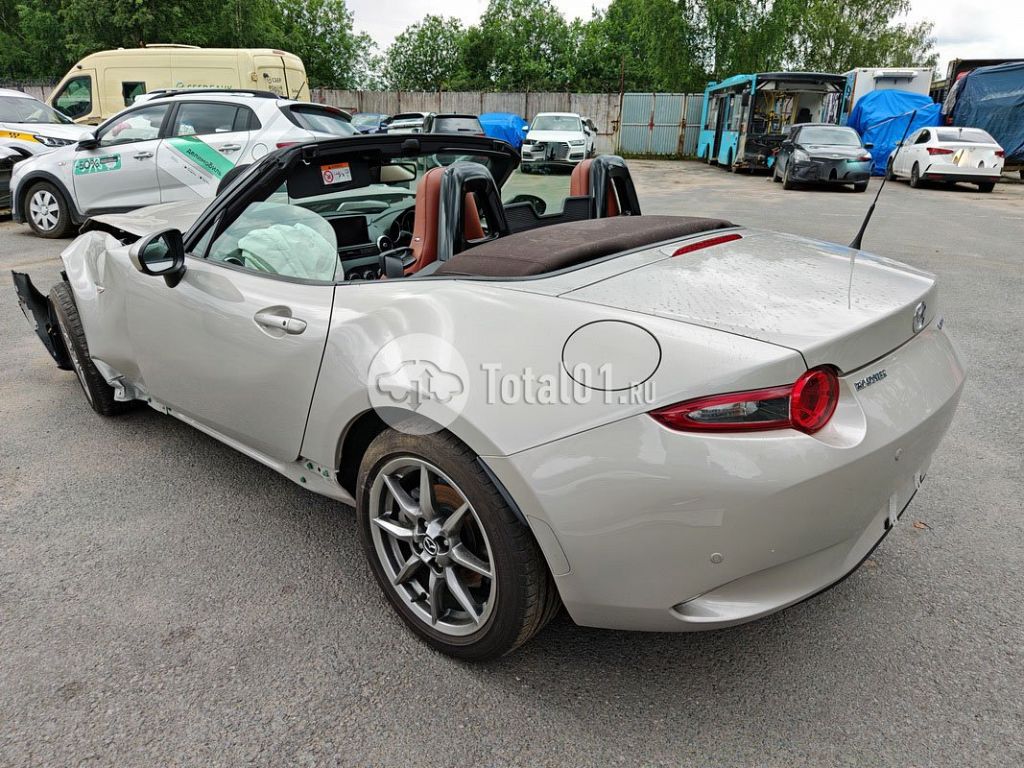 Фото Mazda Roadster 114