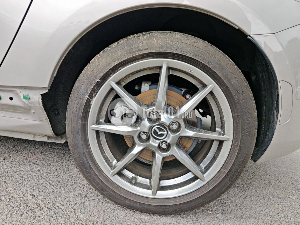 Фото Mazda Roadster 138