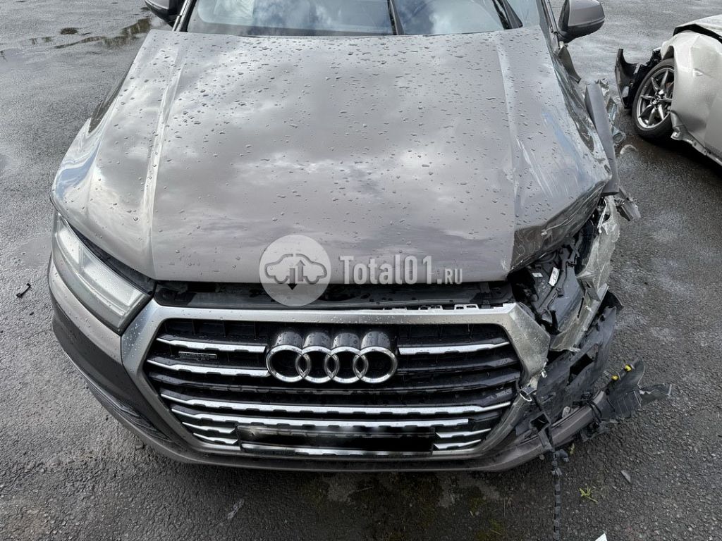 Фото Audi Q7 70