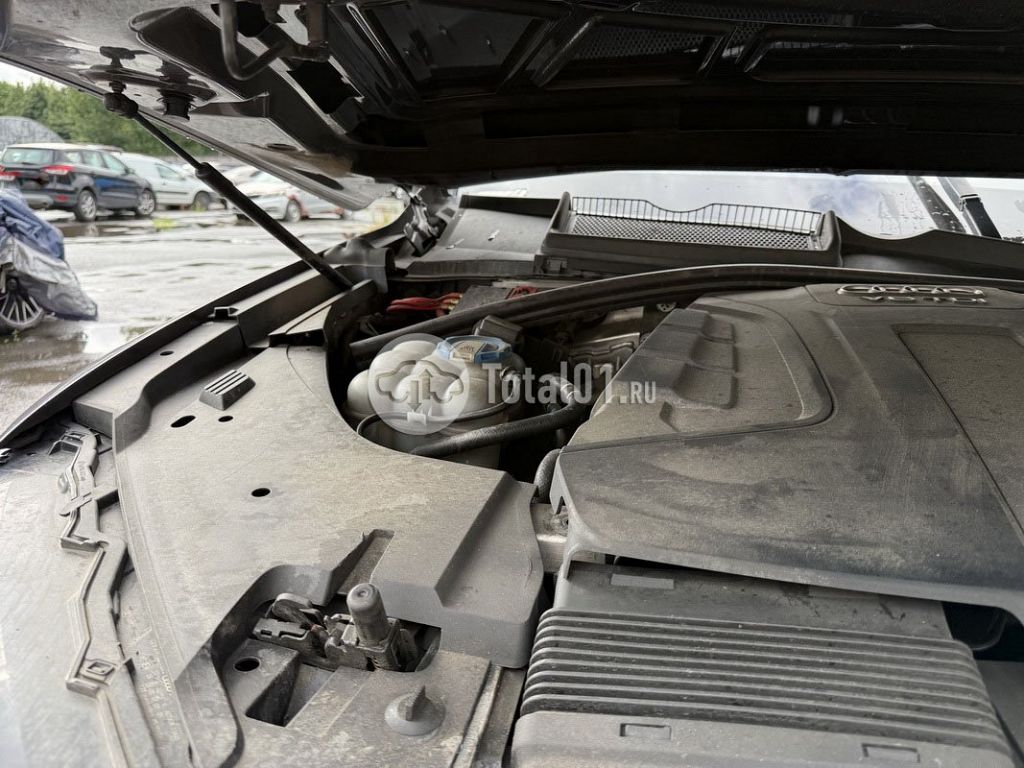 Фото Audi Q7 84
