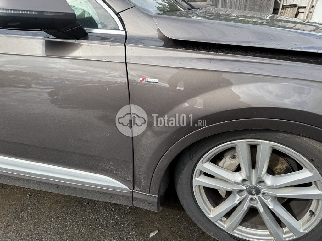 Фото Audi Q7 120