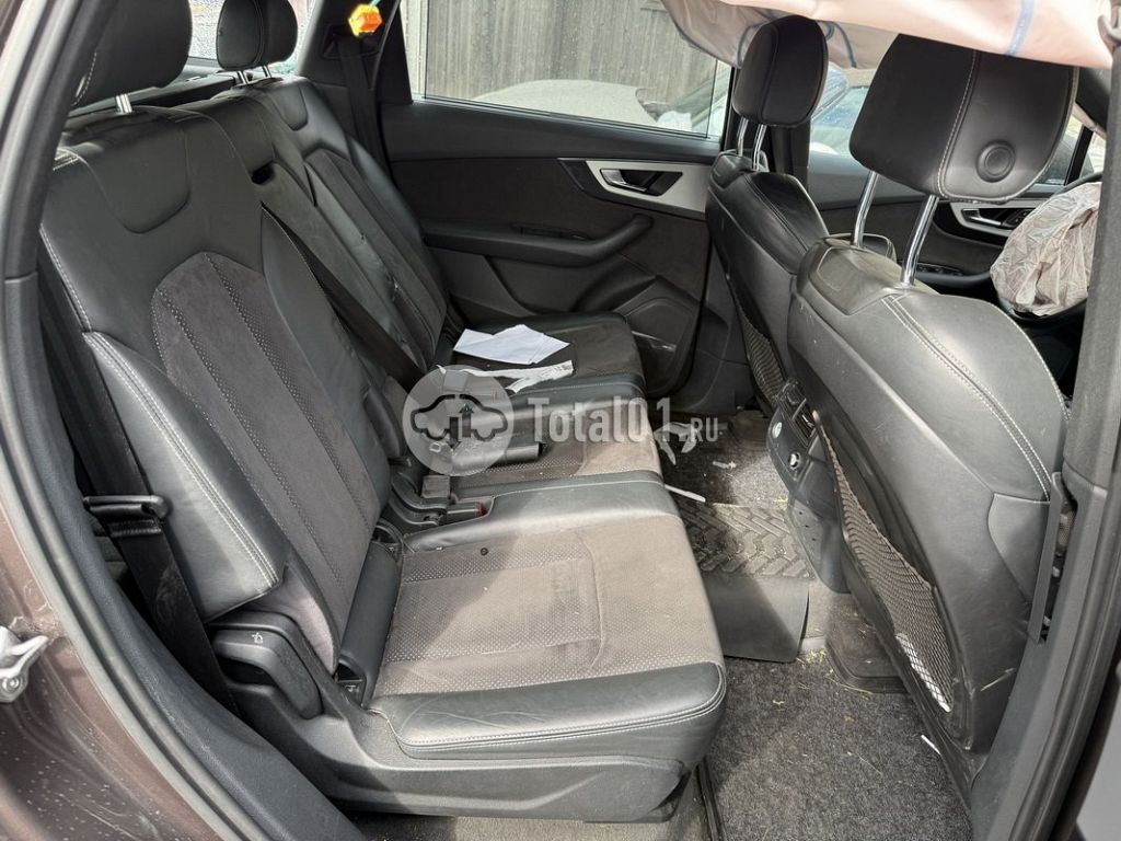 Фото Audi Q7 168