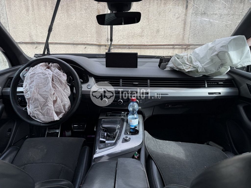 Фото Audi Q7 176