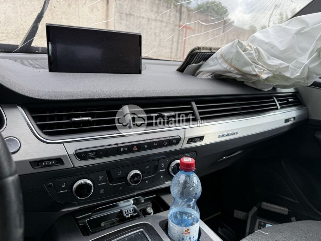 Фото Audi Q7 204