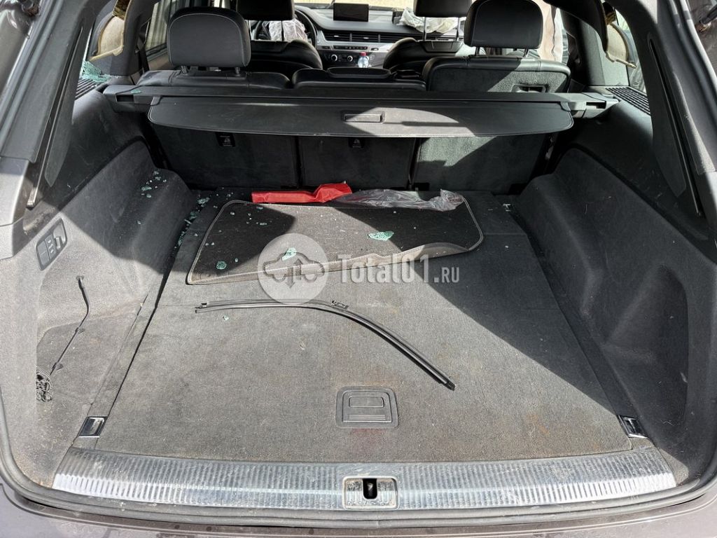 Фото Audi Q7 216