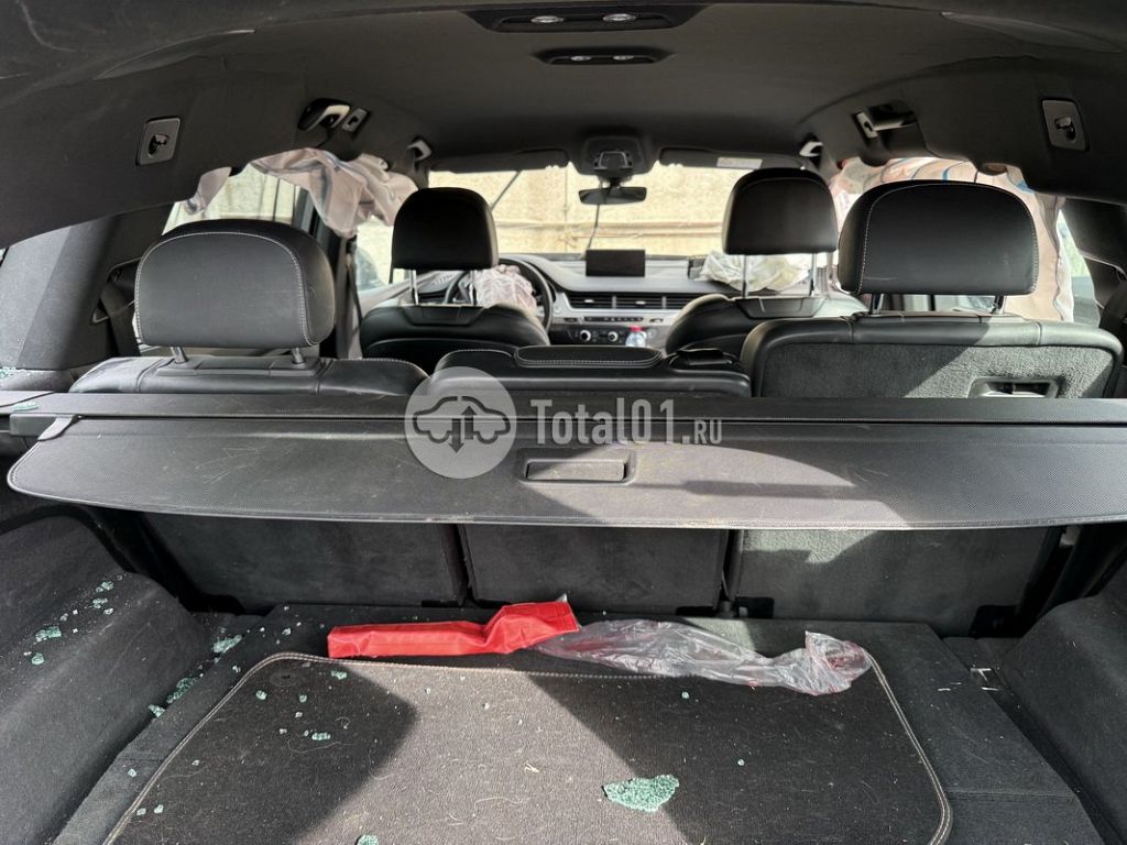 Фото Audi Q7 218