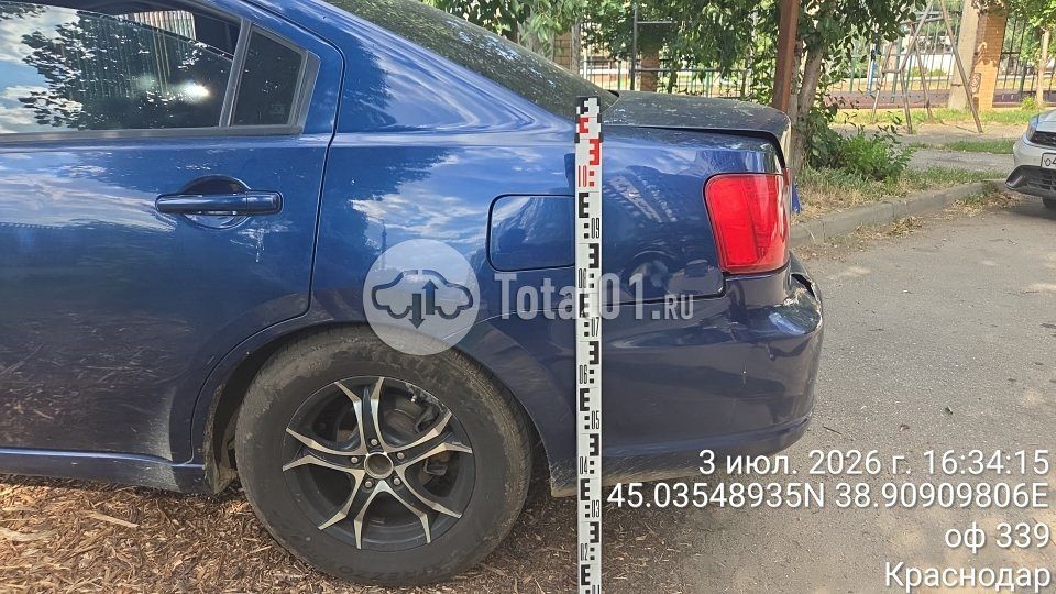 Фото Mitsubishi Galant 24