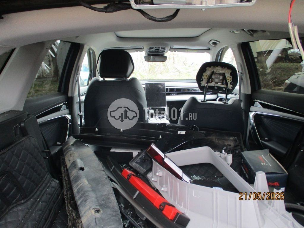 Фото Geely Atlas 24