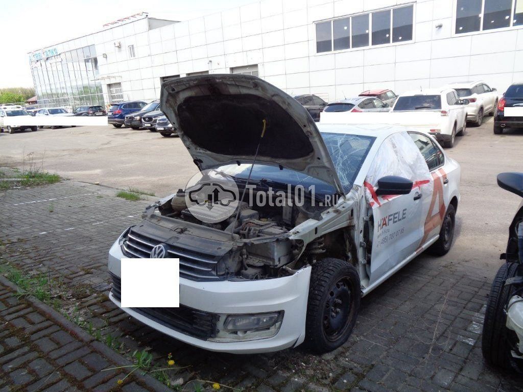 Фото Volkswagen Polo 24