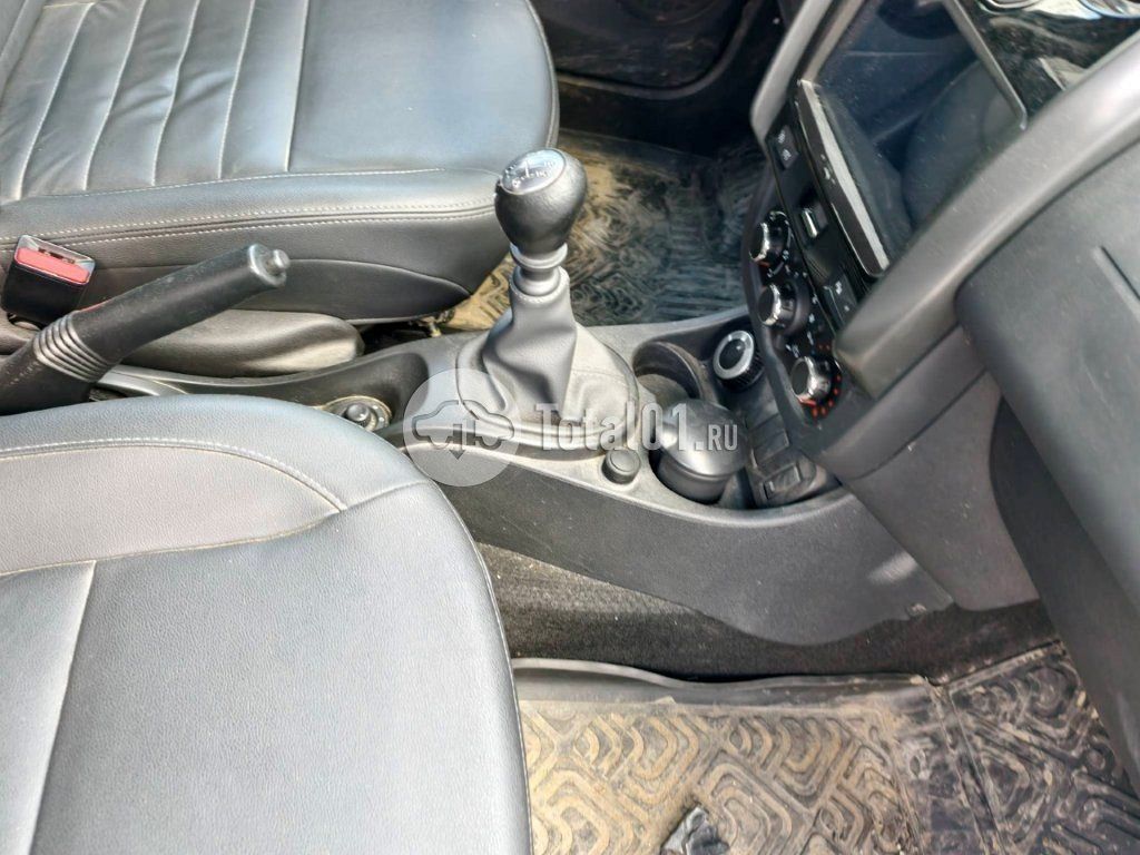 Фото Renault Duster 28