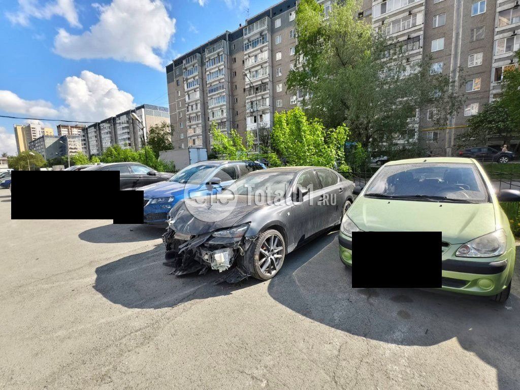 Фото Lexus GS 86