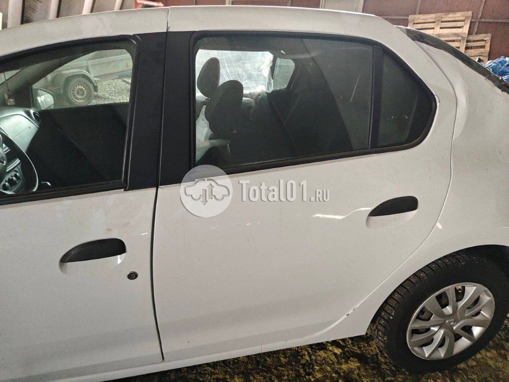 Фото Renault Logan 58