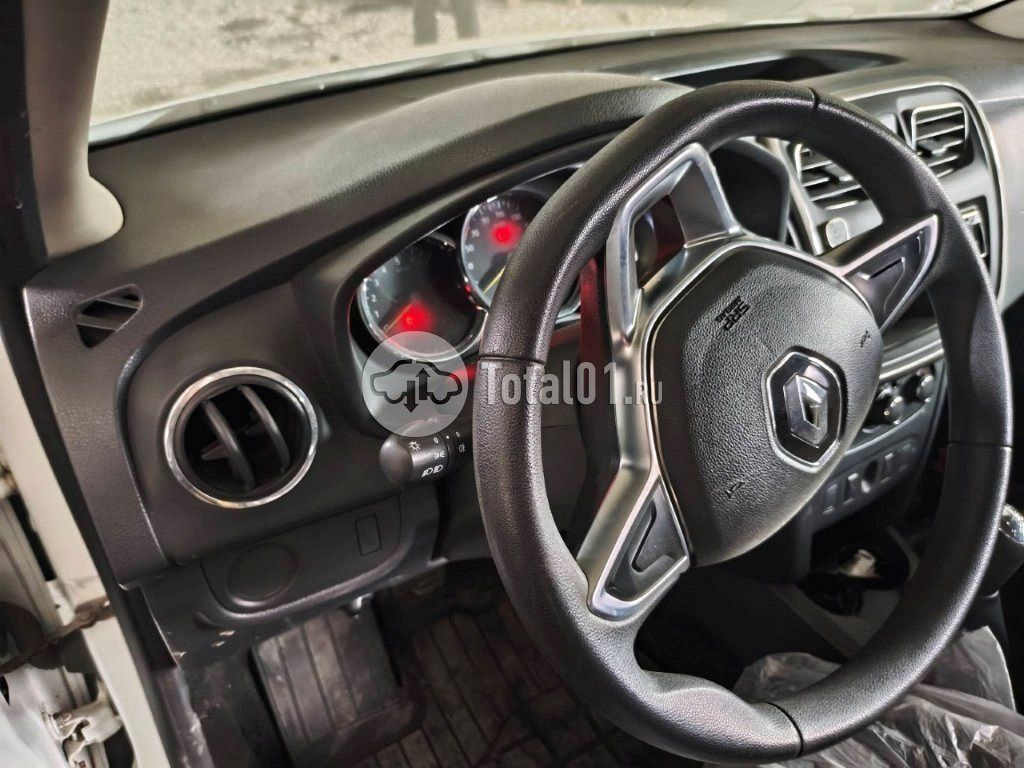 Фото Renault Logan 62