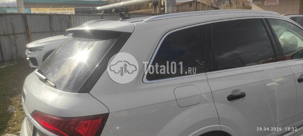 Фото Audi Q7 20