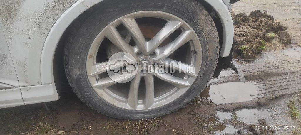 Фото Audi Q7 42