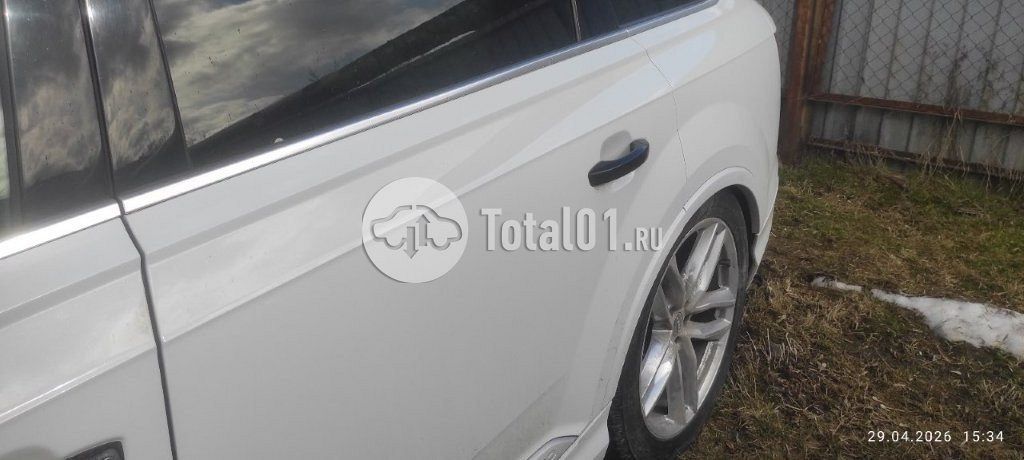 Фото Audi Q7 96