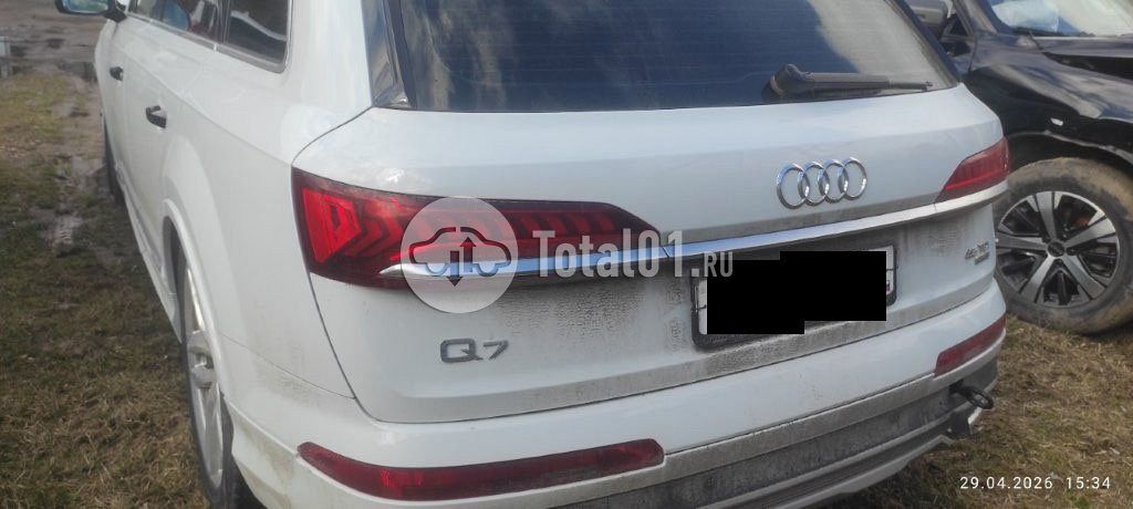 Фото Audi Q7 106