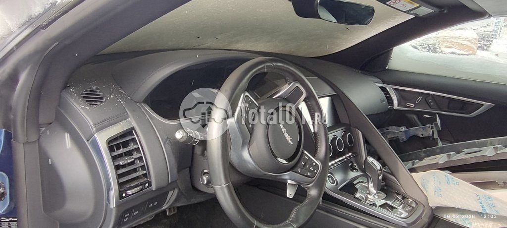 Фото Jaguar F-type 38