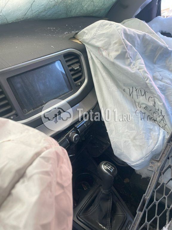 Фото ВАЗ (LADA) Vesta 46