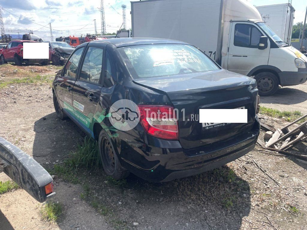 Фото ВАЗ (LADA) Granta 122