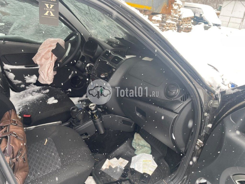 Фото ВАЗ (LADA) Granta 76