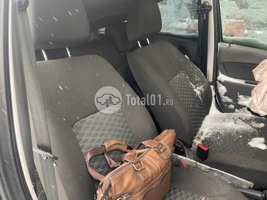 Фото ВАЗ (LADA) Granta 78