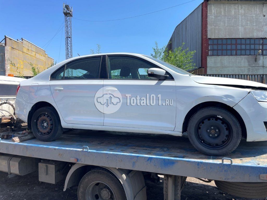 Фото Skoda Rapid 16