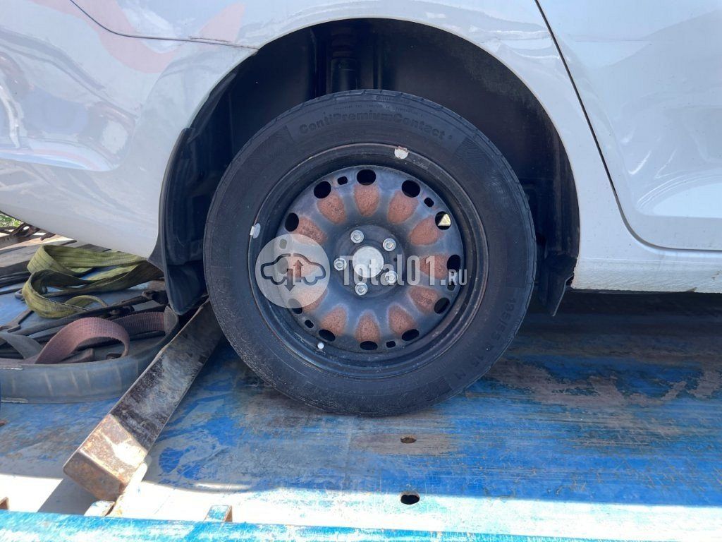 Фото Skoda Rapid 22