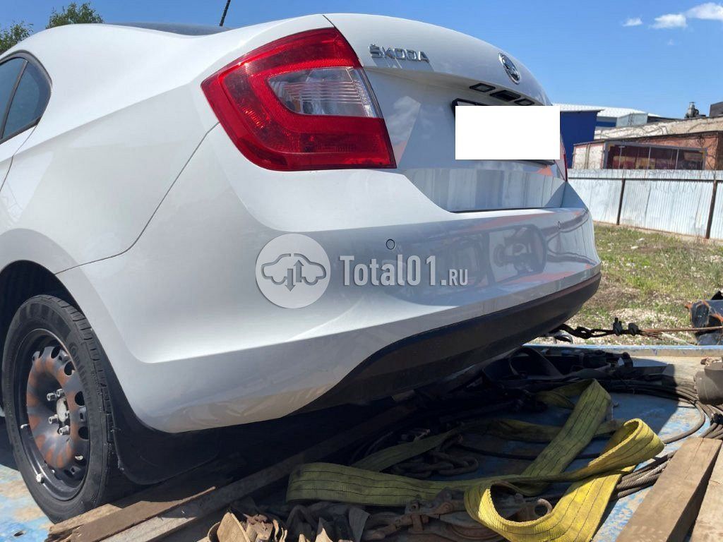 Фото Skoda Rapid 36