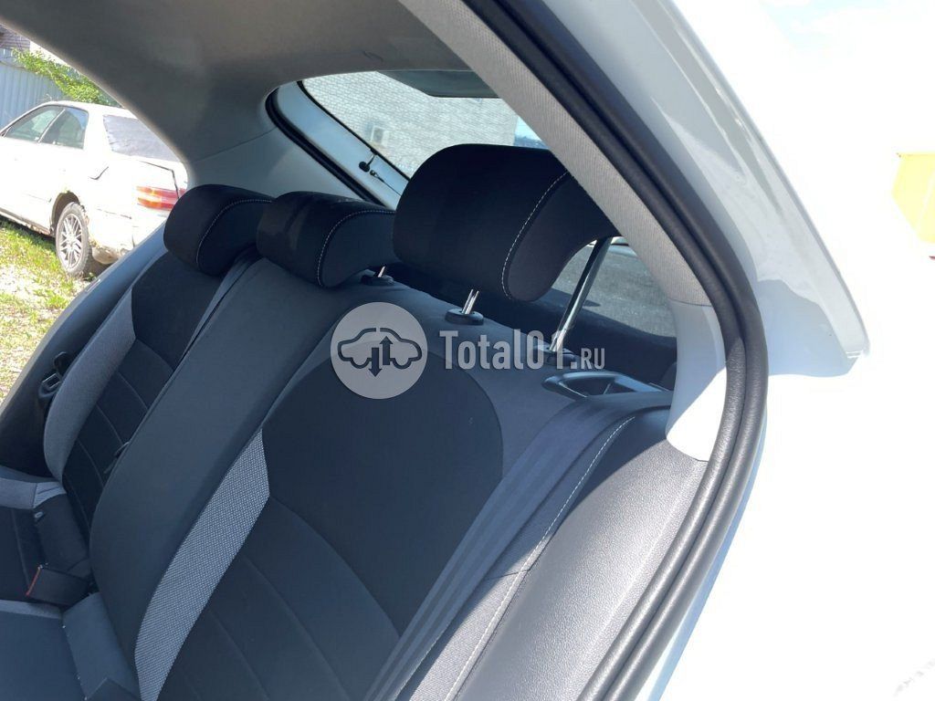 Фото Skoda Rapid 54