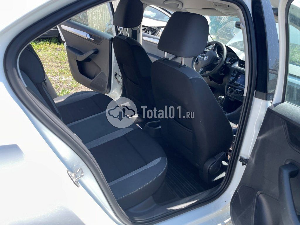 Фото Skoda Rapid 68