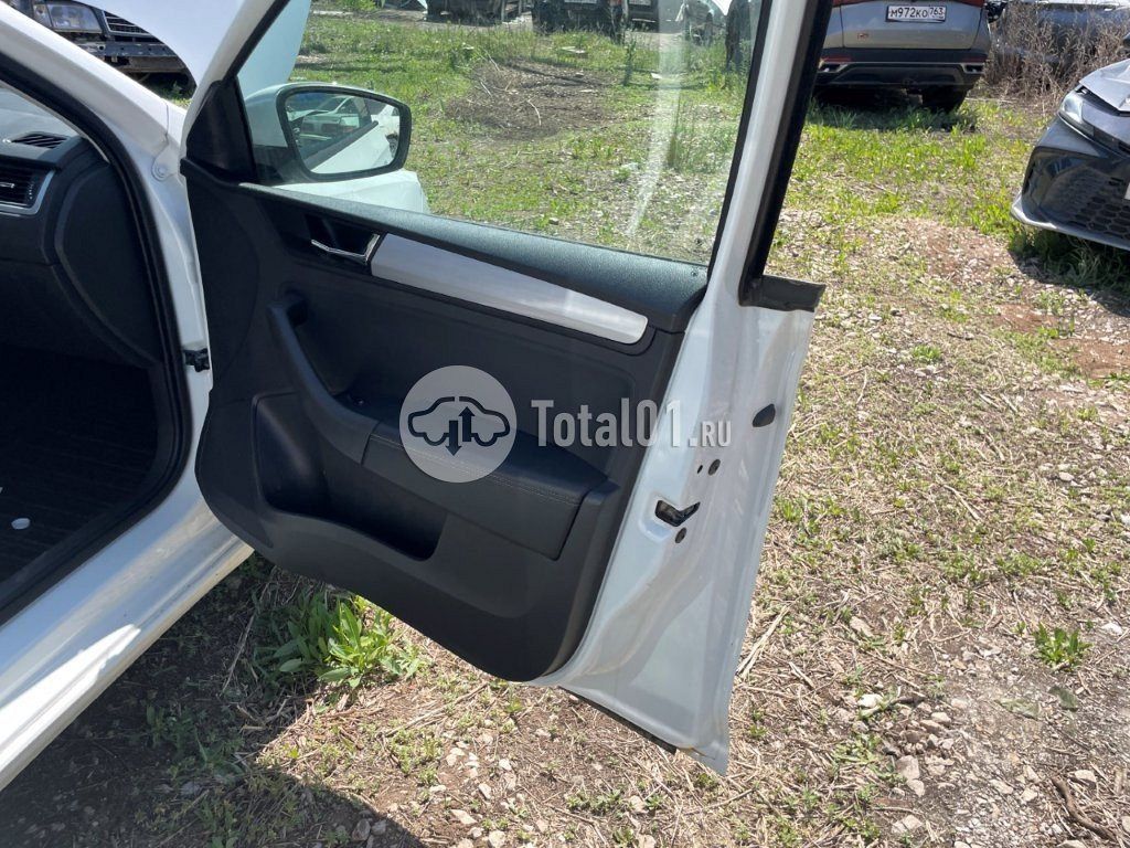 Фото Skoda Rapid 72