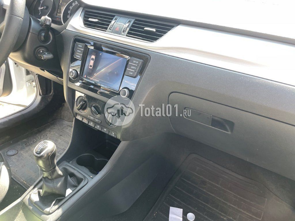 Фото Skoda Rapid 80