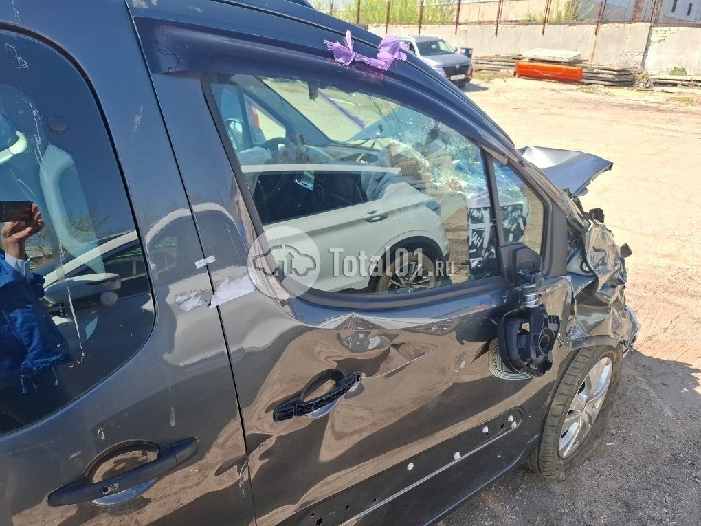 Фото Opel Combo 38