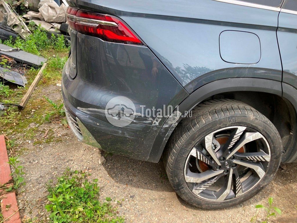 Фото Geely Monjaro 180