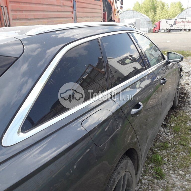 Фото Audi A6 12