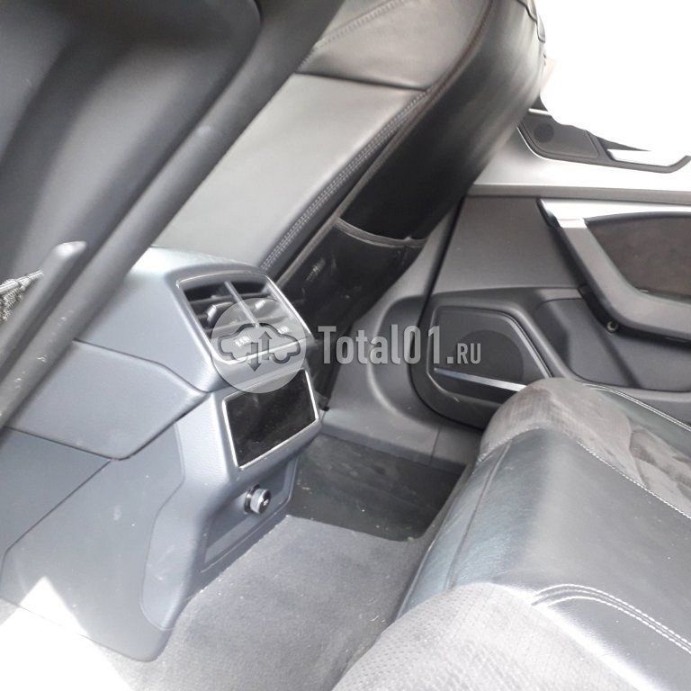 Фото Audi A6 108
