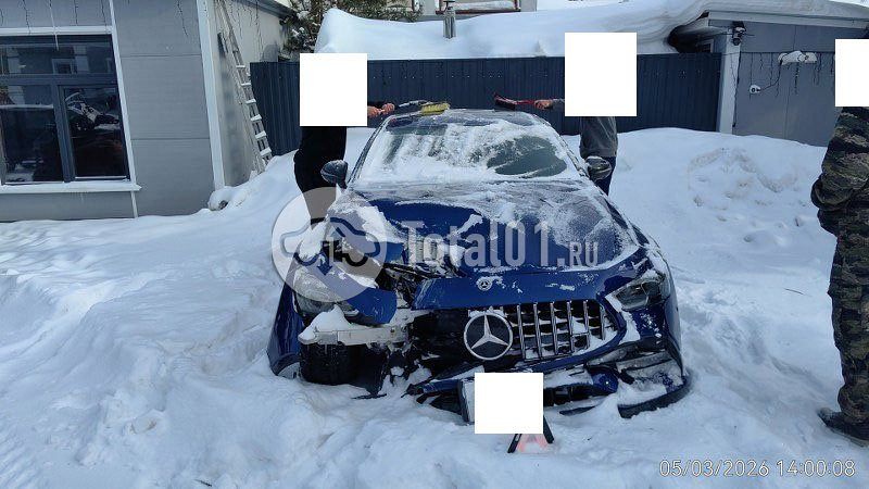 Фото Mercedes-Benz GT-Class AMG 6