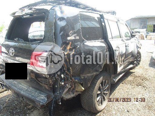 Фото Toyota Land Cruiser 58