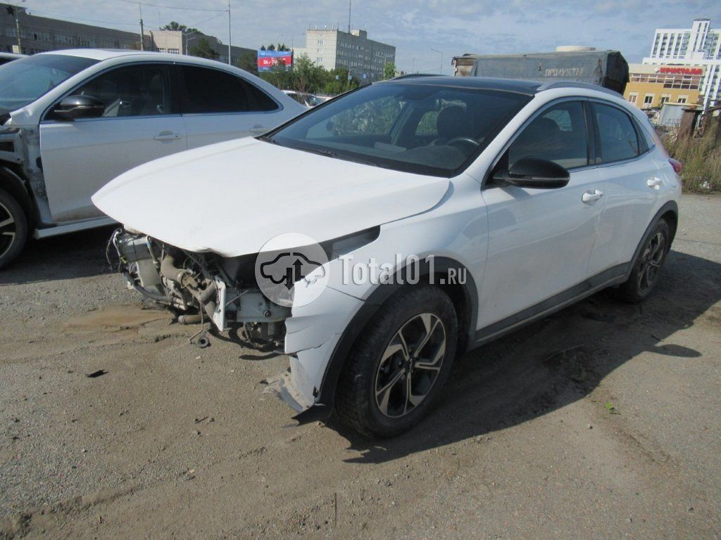 Фото KIA Xceed 14