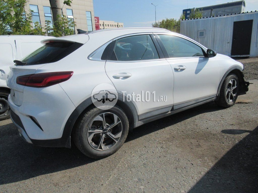 Фото KIA Xceed 18